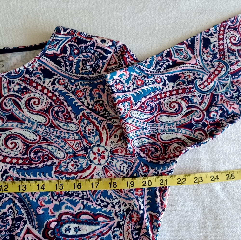 Talbots Crewneck Tee - Scrolling Paisley, Size XLp - Picture 12 of 16